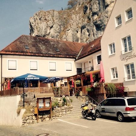 Gasthaus Felsenwastl Essing Exterior foto