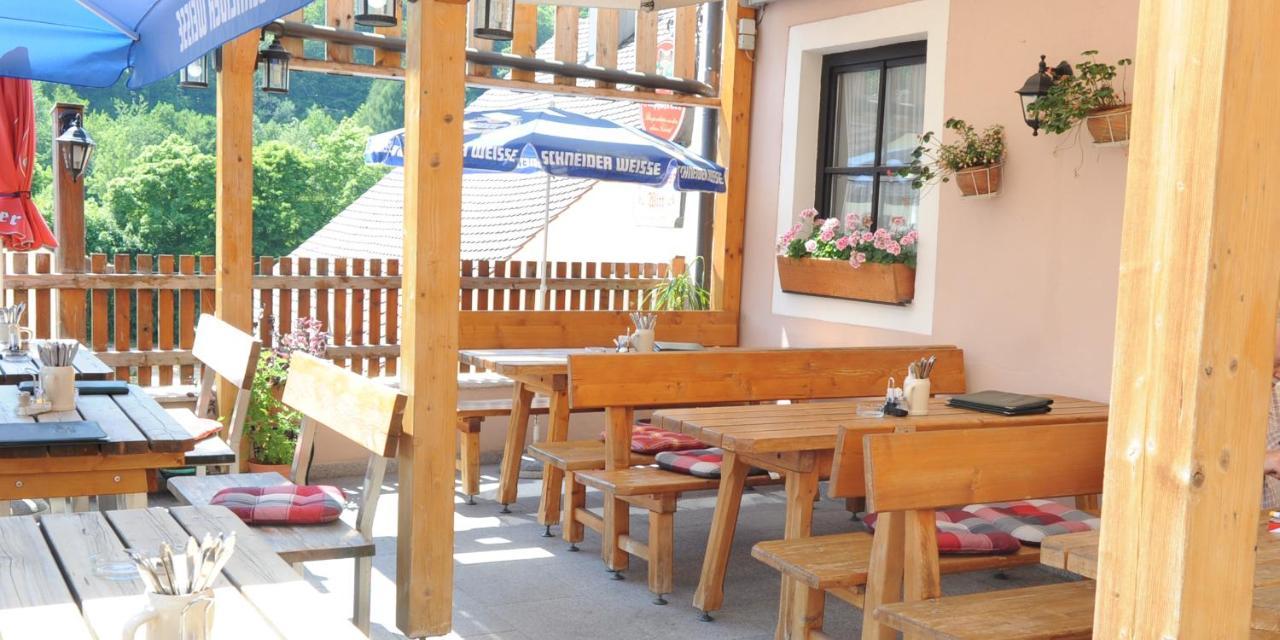 Gasthaus Felsenwastl Essing Exterior foto